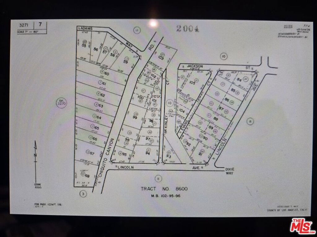 Image 3 of property listing at 1 Adams Way 55, Val Verde, CA 91384