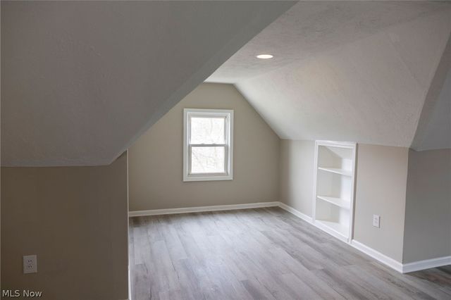 795 E 260th Street, Euclid, OH 44132