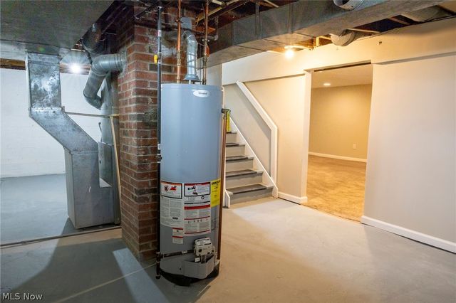 795 E 260th Street, Euclid, OH 44132