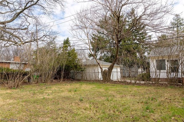 795 E 260th Street, Euclid, OH 44132