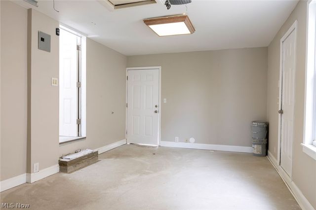 795 E 260th Street, Euclid, OH 44132