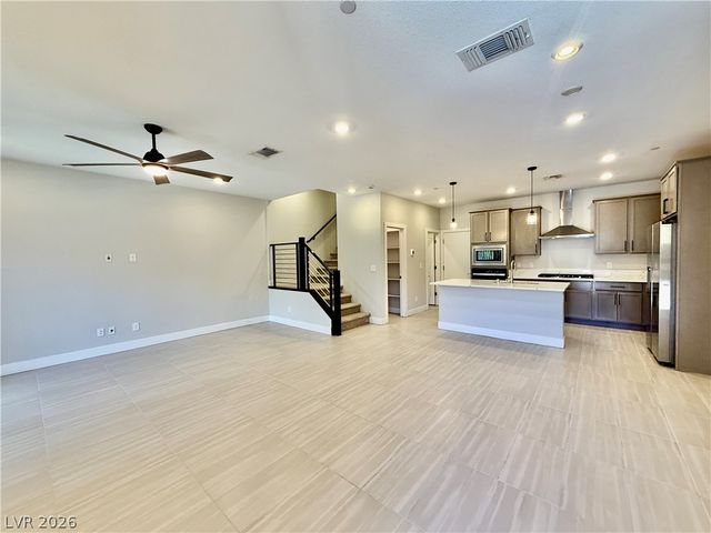 11447 Peak Landing Avenue, Las Vegas, NV 89138