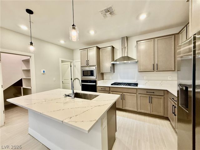 11447 Peak Landing Avenue, Las Vegas, NV 89138
