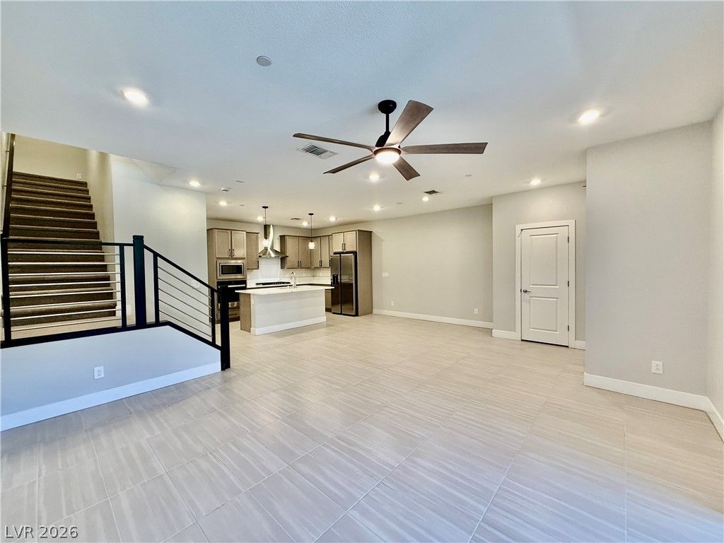 11447 Peak Landing Avenue, Las Vegas, NV 89138