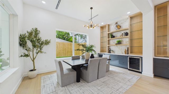 508 Willard Street, Houston, TX 77006
