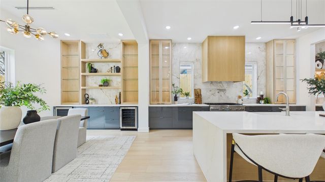 508 Willard Street, Houston, TX 77006