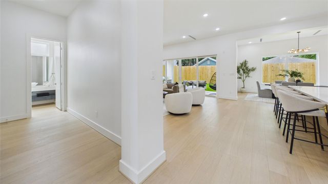 508 Willard Street, Houston, TX 77006