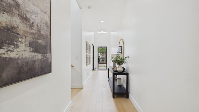 508 Willard Street, Houston, TX 77006