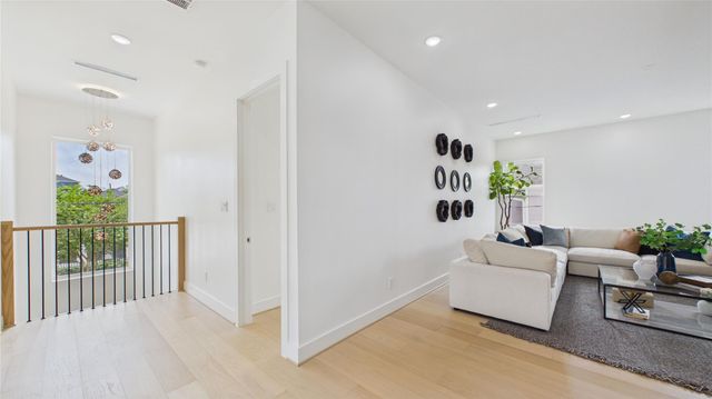 508 Willard Street, Houston, TX 77006