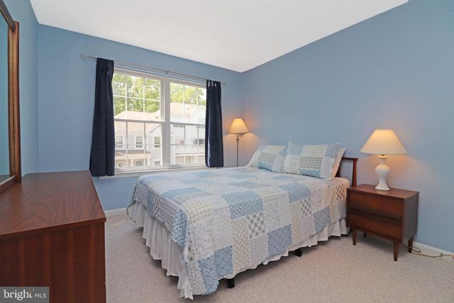 5133 CASTLE HARBOR WAY, Centreville, VA 20120