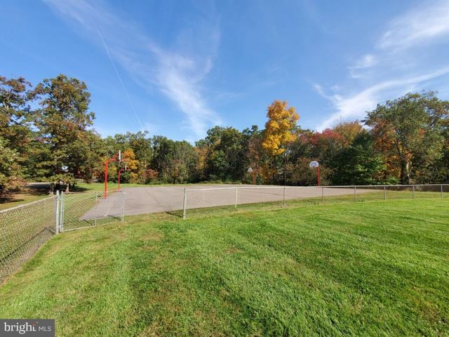 5133 CASTLE HARBOR WAY, Centreville, VA 20120