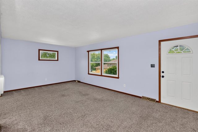 509 E Porter Avenue, Des Moines, IA 50315