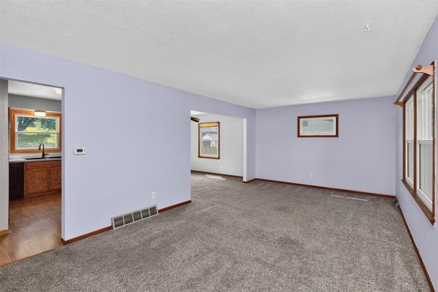 509 E Porter Avenue, Des Moines, IA 50315