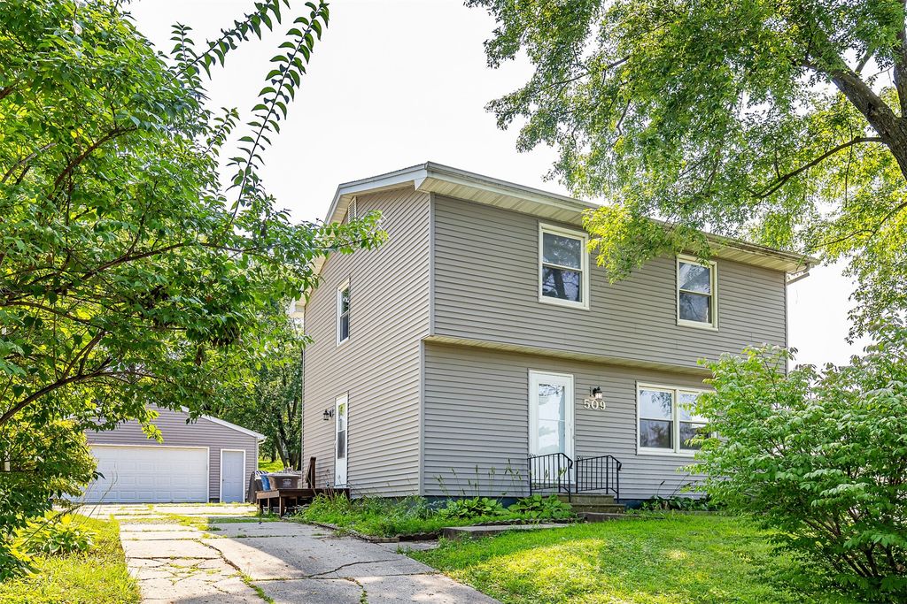 509 E Porter Avenue, Des Moines, IA 50315