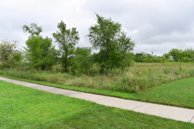 1406 23rd Street NE, Saint Cloud, MN 56304