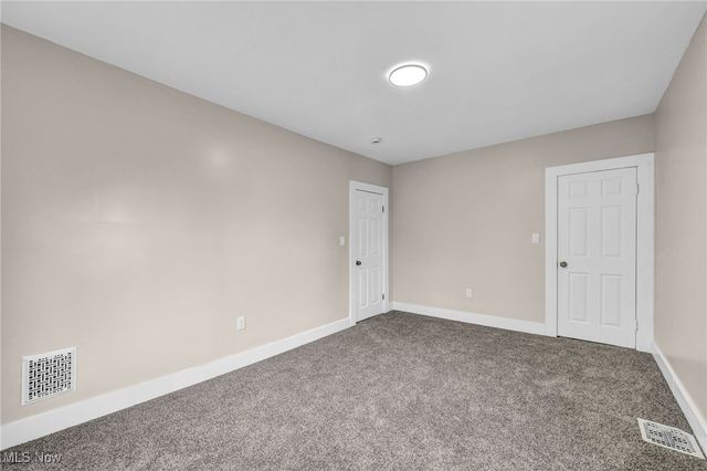 121 Parkview Court, Elyria, OH 44035