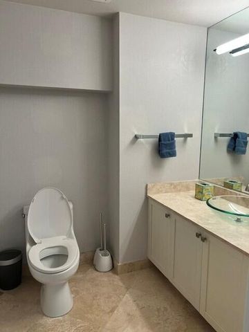 99 SE Mizner Boulevard 36, Boca Raton, FL 33432