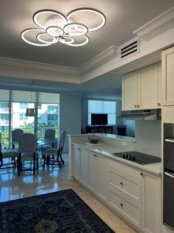 99 SE Mizner Boulevard 36, Boca Raton, FL 33432