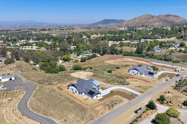 39191 Corte Venture, Temecula, CA 92592