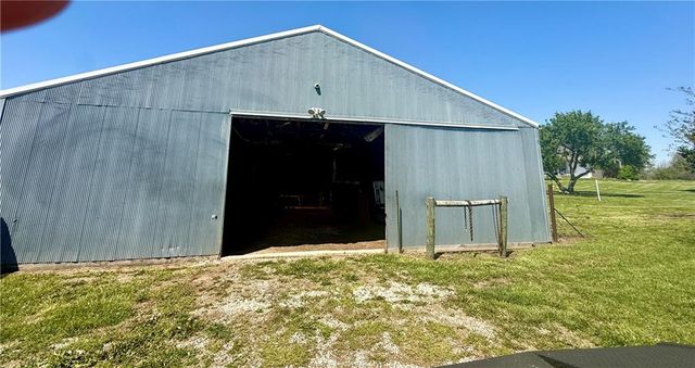 634 NW OO Highway, Odessa, MO 64076