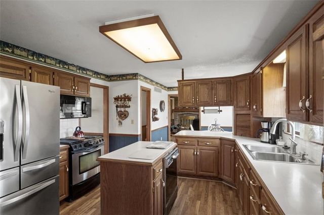 634 NW OO Highway, Odessa, MO 64076