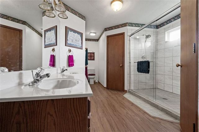 634 NW OO Highway, Odessa, MO 64076