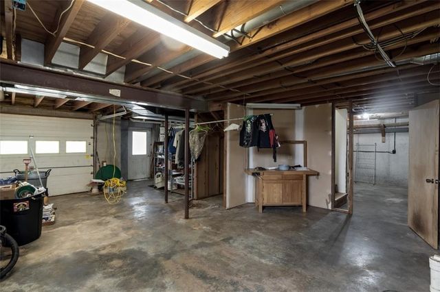 634 NW OO Highway, Odessa, MO 64076