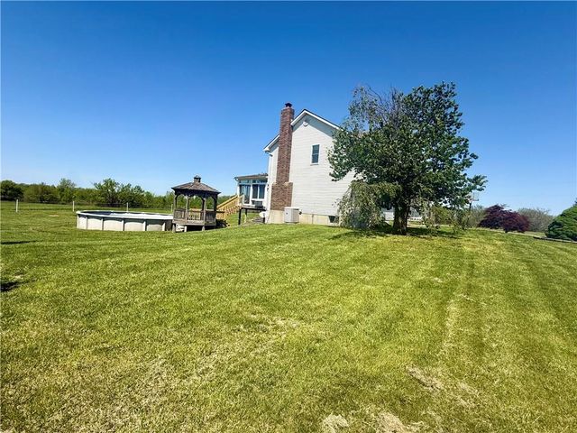 634 NW OO Highway, Odessa, MO 64076