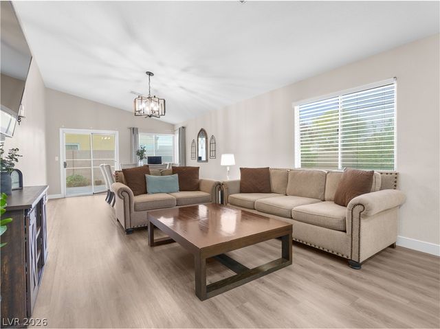 3323 Wrangell Mountain Street, Las Vegas, NV 89122