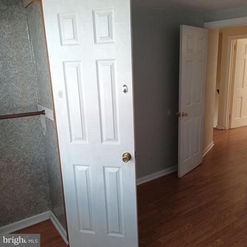 633 E SANGER ST, Philadelphia, PA 19120