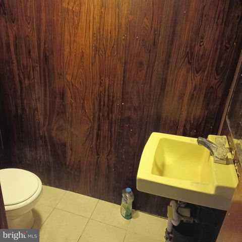 633 E SANGER ST, Philadelphia, PA 19120