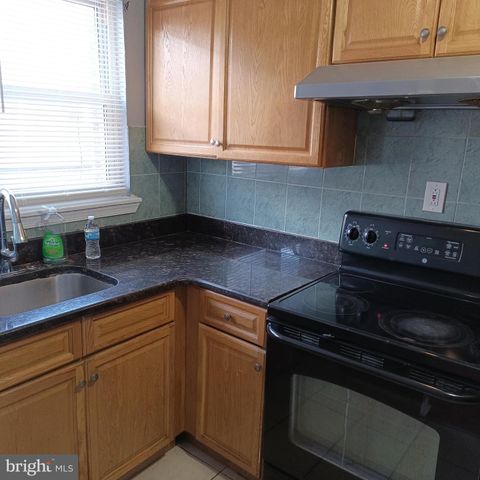633 E SANGER ST, Philadelphia, PA 19120
