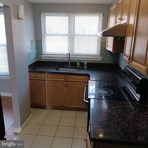 633 E SANGER ST, Philadelphia, PA 19120