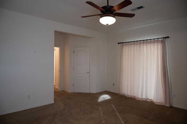 3288 Cedar Creek Lane, Madera, CA 93637