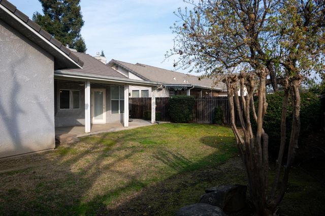 3288 Cedar Creek Lane, Madera, CA 93637