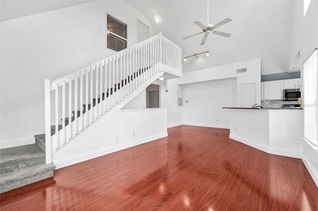 9013 LEE VISTA BOULEVARD 1910, Orlando, FL 32829