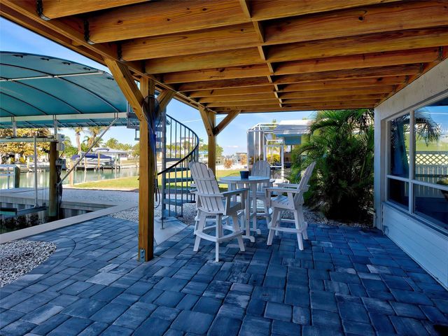 120 MOCKINGBIRD LANE, Englewood, FL 34223