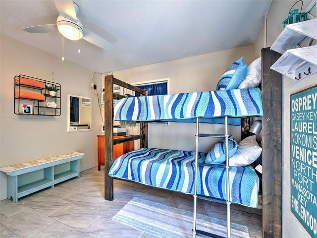 120 MOCKINGBIRD LANE, Englewood, FL 34223