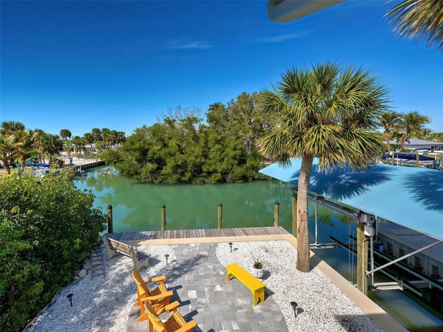 120 MOCKINGBIRD LANE, Englewood, FL 34223