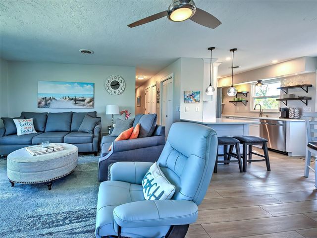 120 MOCKINGBIRD LANE, Englewood, FL 34223