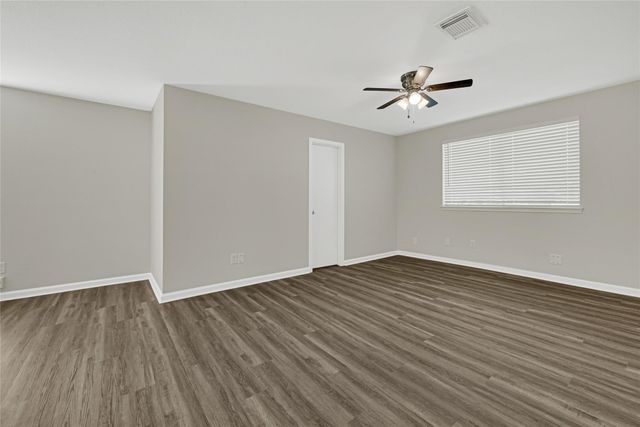 15903 Kenbrook Drive, Houston, TX 77489