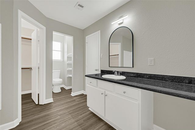 15903 Kenbrook Drive, Houston, TX 77489