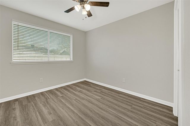 15903 Kenbrook Drive, Houston, TX 77489