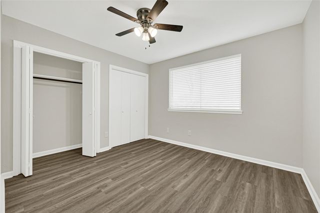 15903 Kenbrook Drive, Houston, TX 77489