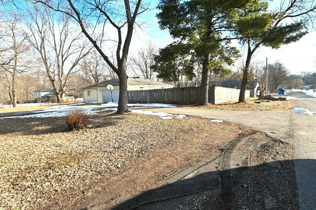 1617 N Raceway Road, Indianapolis, IN 46234