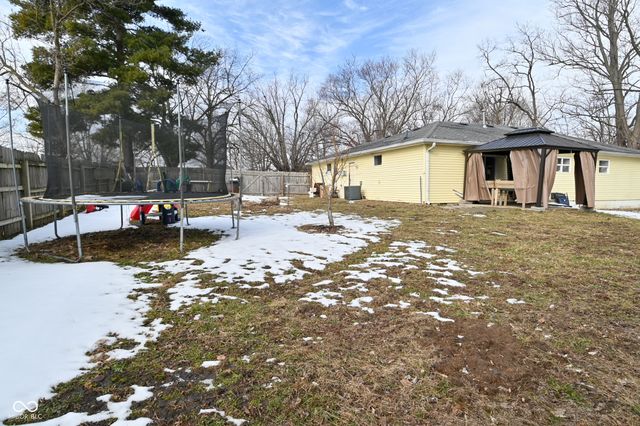 1617 N Raceway Road, Indianapolis, IN 46234