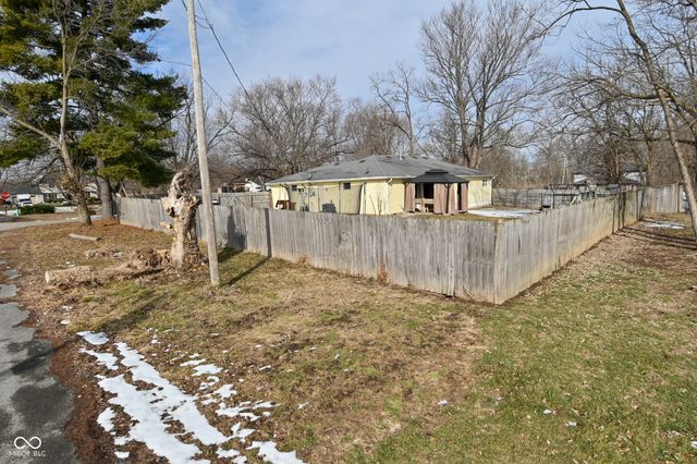 1617 N Raceway Road, Indianapolis, IN 46234