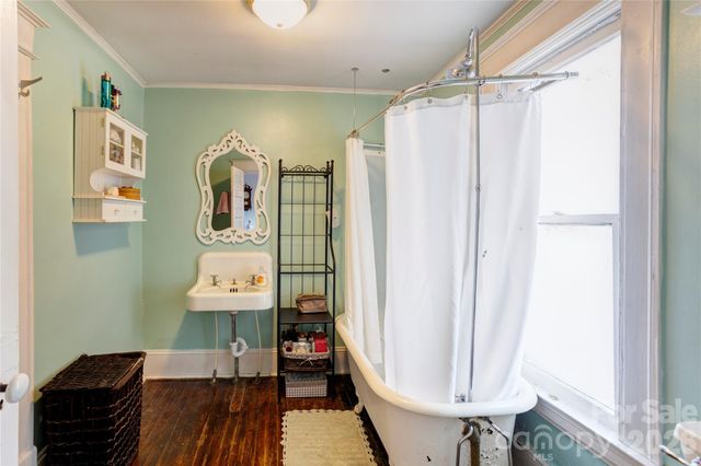 402 N Salisbury Avenue, Spencer, NC 28159