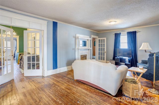 402 N Salisbury Avenue, Spencer, NC 28159