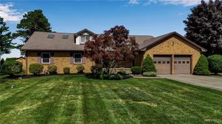4794 Clifton Parkway, Hamburg, NY 14075